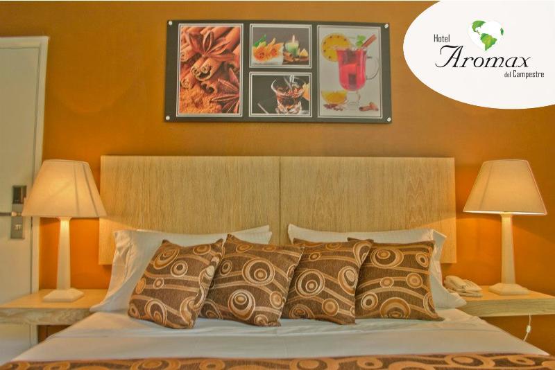 Hotel Aromax Del Campestre Medellín Buitenkant foto